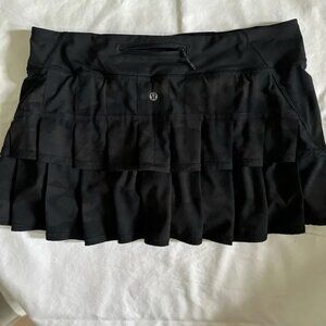 Lululemon Pace Setter Camouflage Skirt
